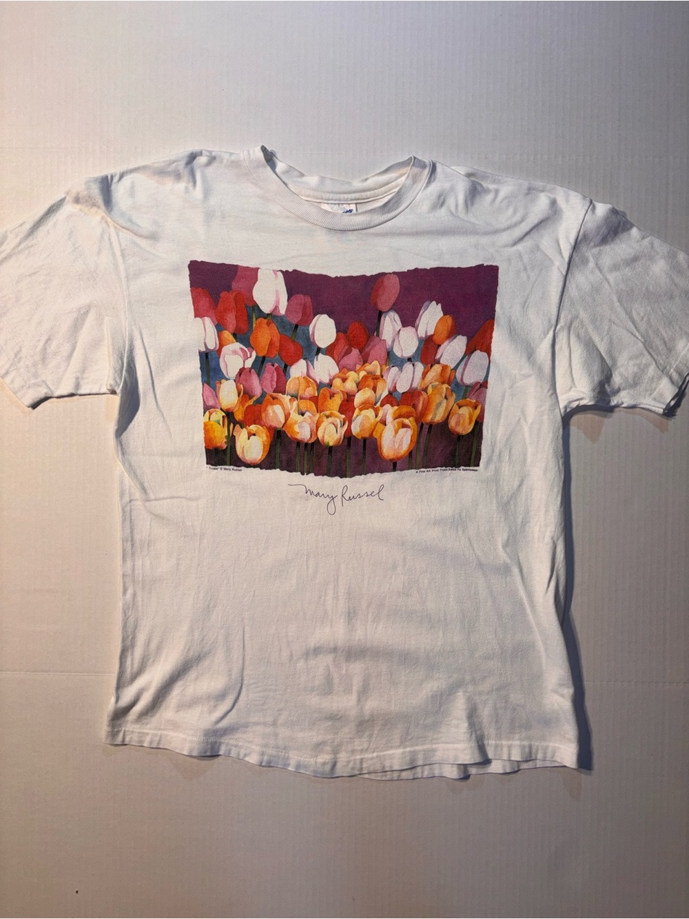Vtg Hanes Beefy Mary Russel Floral Flower Tulips Art 90’s USA T-shirt Sz L